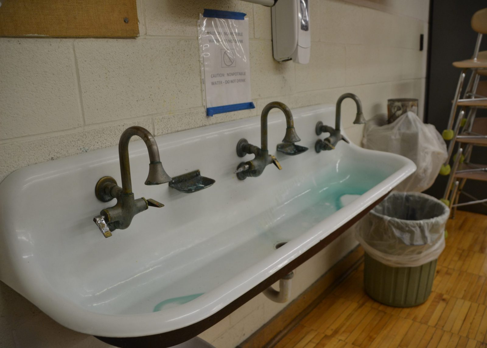 Old classroom sinks at Iroquois