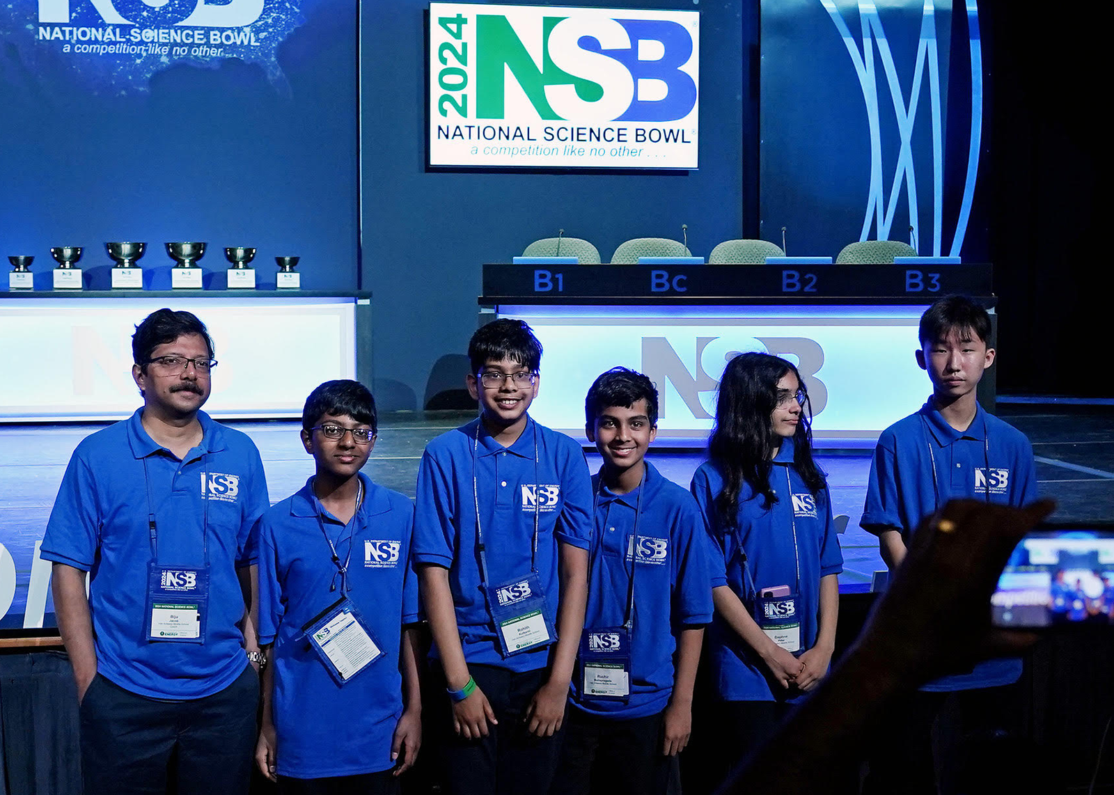 middle school kids at national science bowl