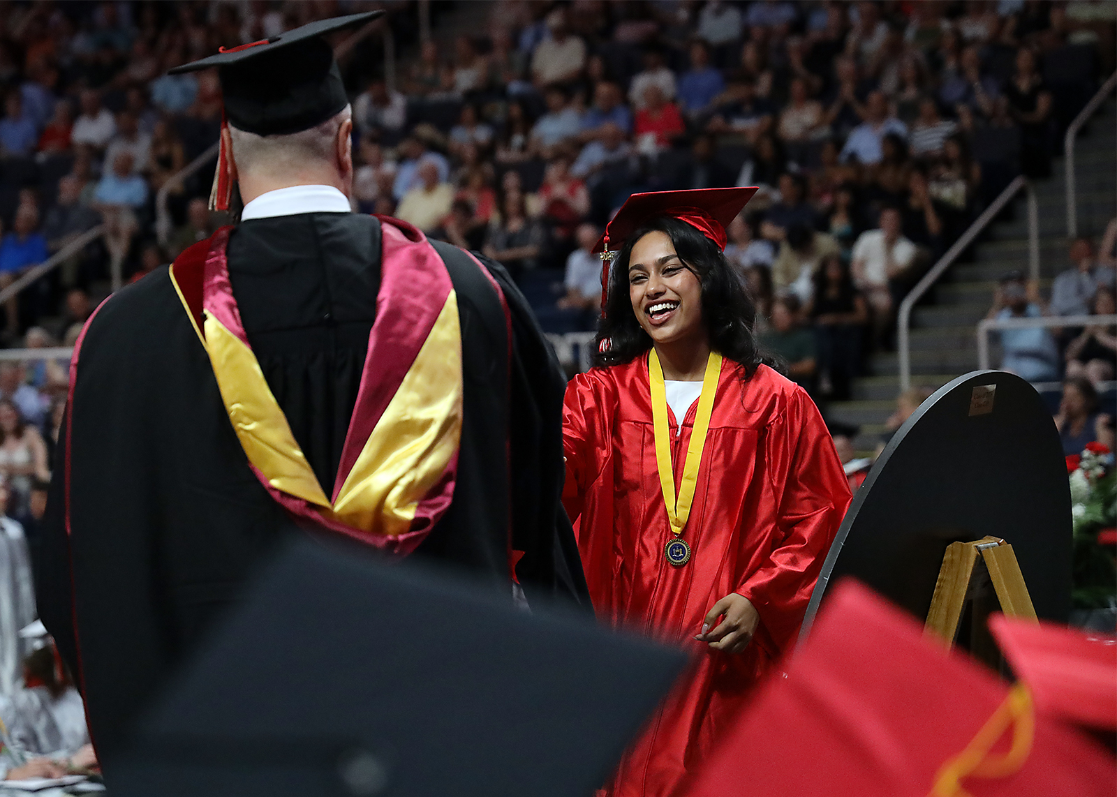 graduate shaking hands with principal