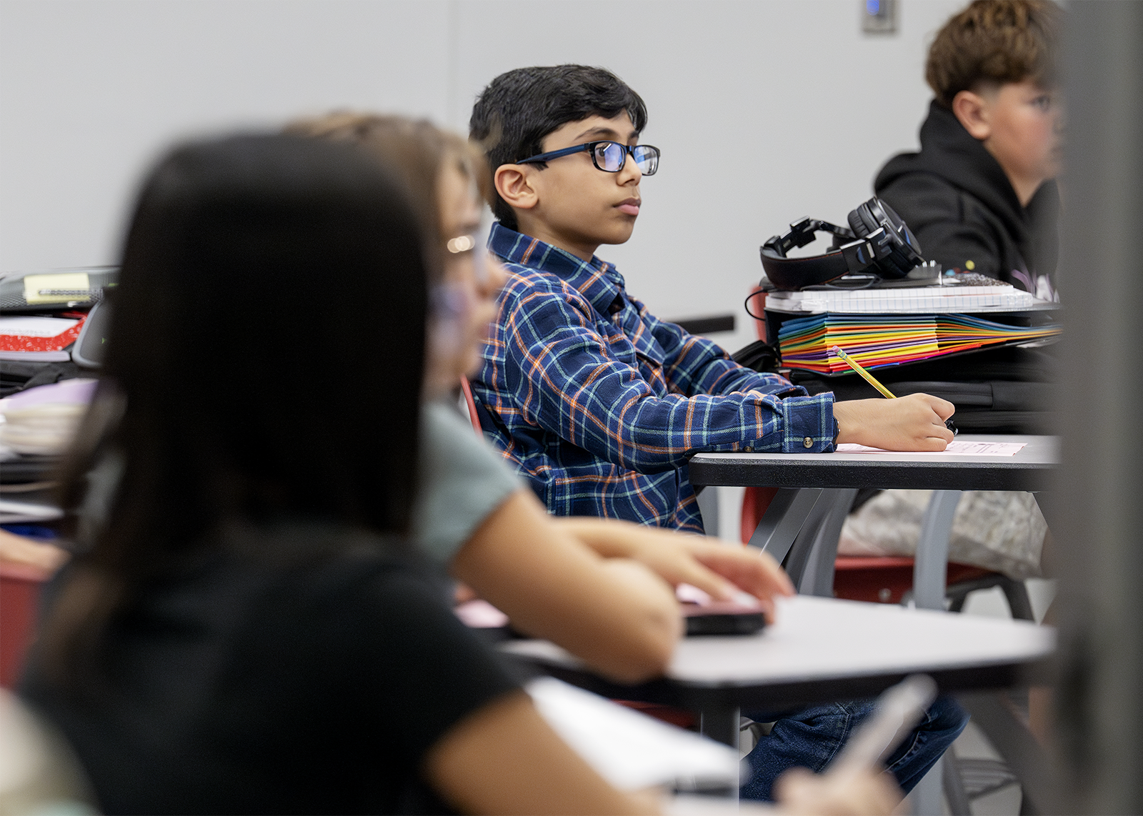 middle schooler paying attention on first day