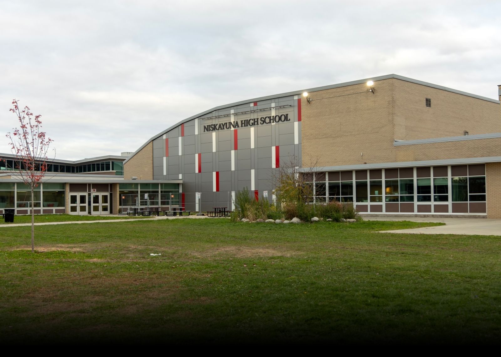 exterior wall of high school with words that read niskayuna high school