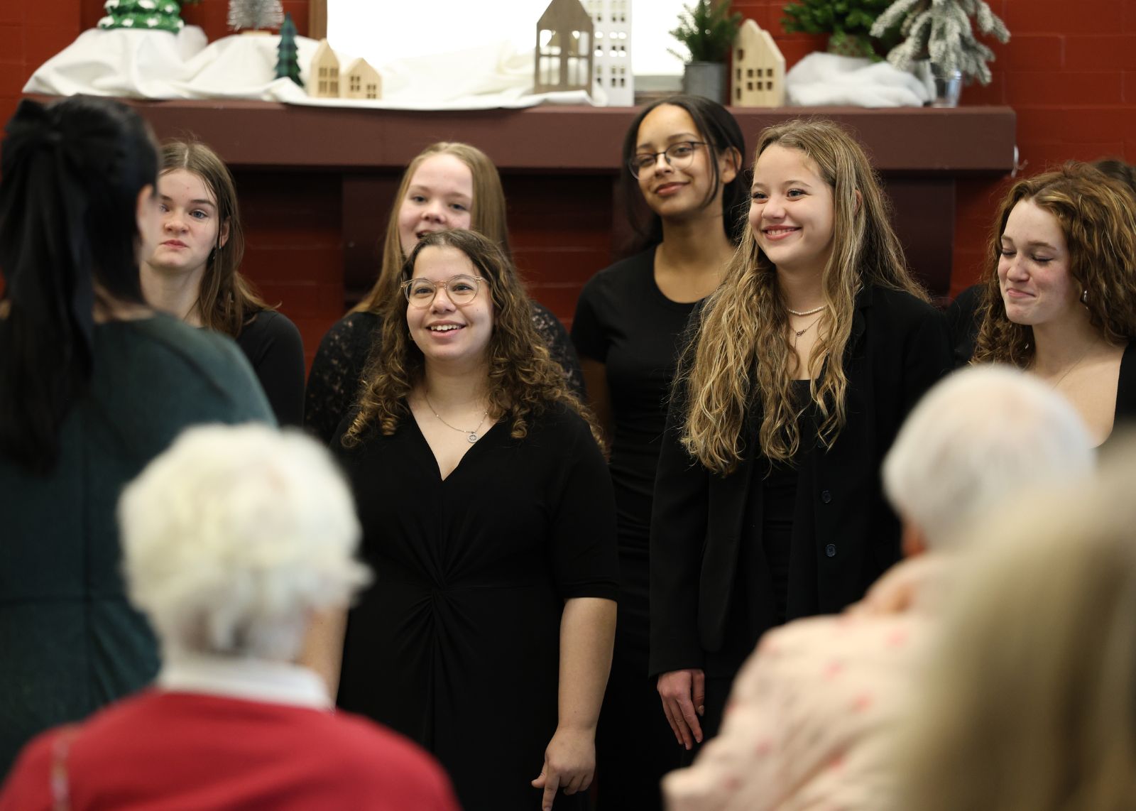 a-choired taste choir singing at holida concert
