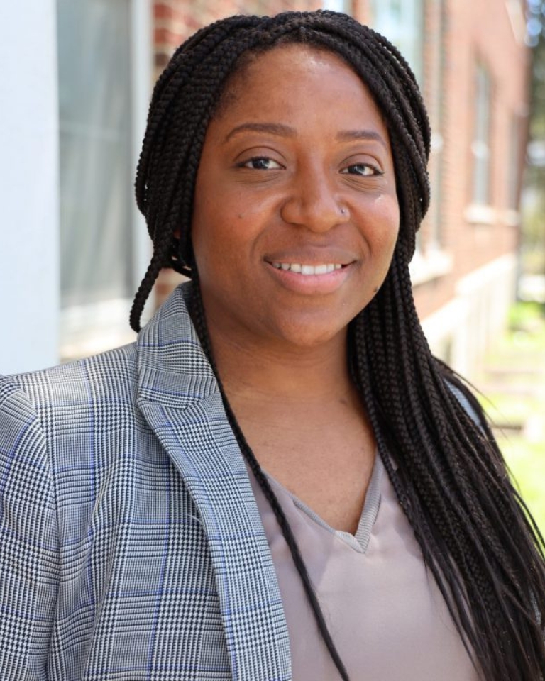 Headshot of Ehasuyi Gomes