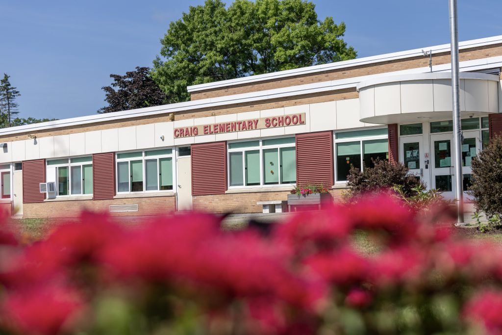 Exterior of Craig Elementary.